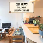 Appartement Lys - Ideal Pour Familles & Amis - Hypercentre - Vue Fontaine Sube Et Cathedrale - Wifi - Machine A Laver - Gare, Cathedrale De Reims, Commerces, Restaurants & Transports En Commun Accessibles A Pied En Moins De 10 Minutes Reims