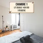 Appartement Lys - Ideal Pour Familles & Amis - Hypercentre - Vue Fontaine Sube Et Cathedrale - Wifi - Machine A Laver - Gare, Cathedrale De Reims, Commerces, Restaurants & Transports En Commun Accessibles A Pied En Moins De 10 Minutes Reims