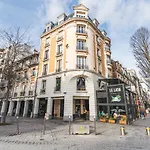 Lys - Ideal Pour Familles & Amis - Hypercentre - Vue Fontaine Sube Et Cathedrale - Wifi - Machine A Laver - Gare, Cathedrale De Reims, Commerces, Restaurants & Transports En Commun Accessibles A Pied En Moins De 10 Minutes * Reims